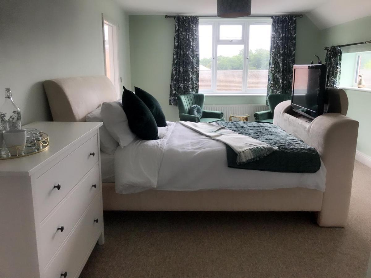 Redbrook Farm Bnb - Gateway To The New Forest Fordingbridge Zewnętrze zdjęcie